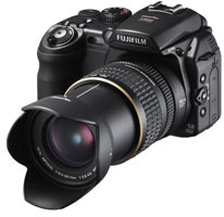 цифровая фотокамера FujiFilm FinePix S9600