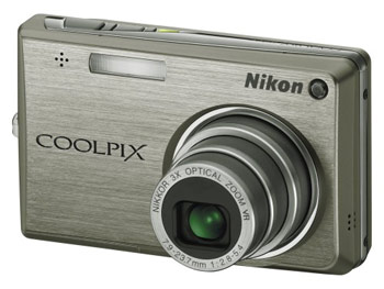 цифровая фотокамера Nikon Coolpix S700 titanium silv